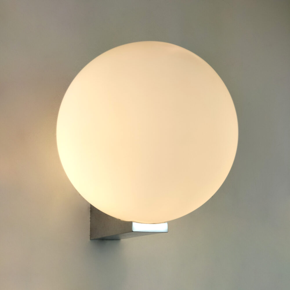 IP44 Opal Globe Hotel Bathroom Light Bathroom