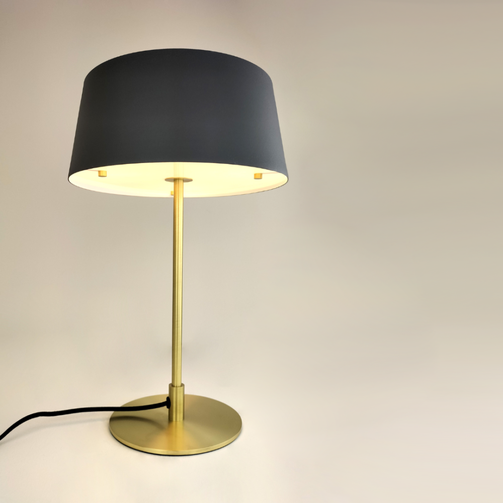 Hotel Table Lamp with Diffuser Hotel